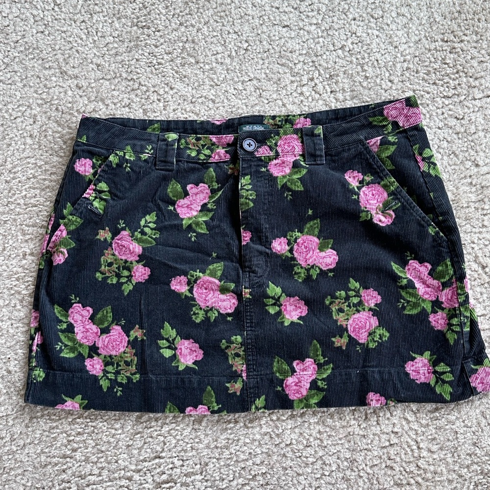 Caudroy flower mini skirt by Wild Fable